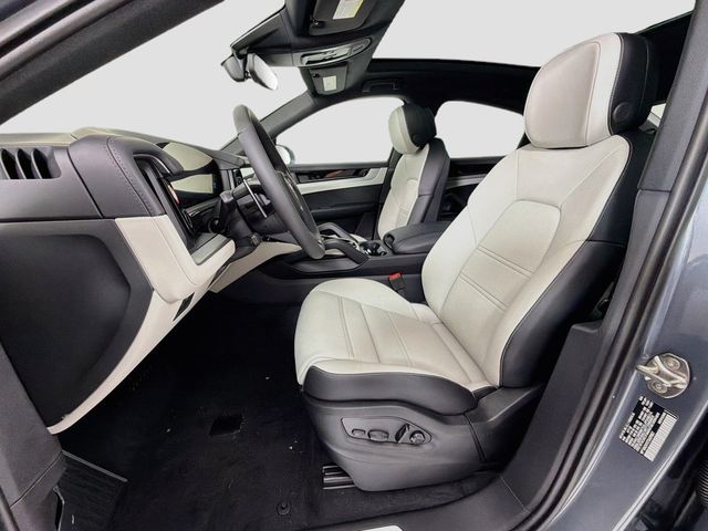 2026 Porsche Cayenne Coupe AWD - 23069421 - 3