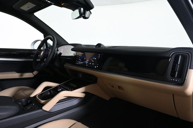 2026 Porsche Cayenne E-Hybrid AWD - 23000175 - 15