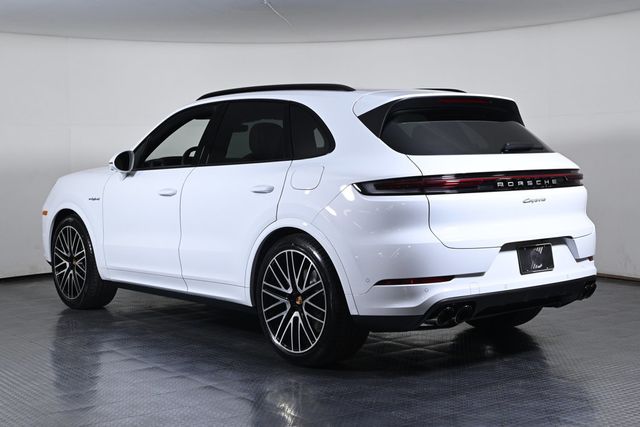2026 Porsche Cayenne E-Hybrid AWD - 23000175 - 2