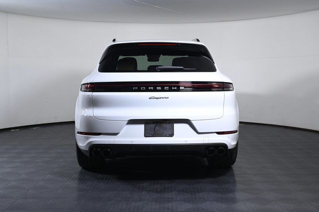 2026 Porsche Cayenne E-Hybrid AWD - 23000175 - 5