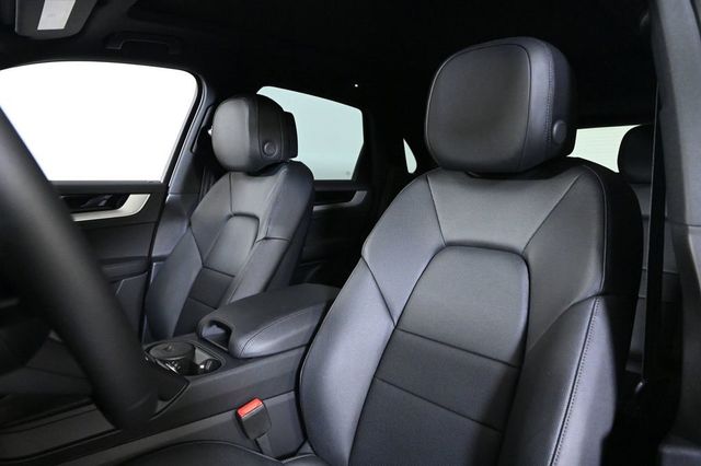 2026 Porsche Cayenne E-Hybrid AWD - 23004757 - 4