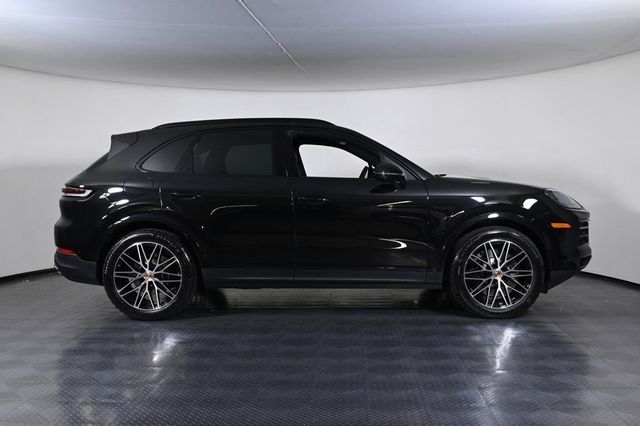 2026 Porsche Cayenne E-Hybrid AWD - 23004757 - 7