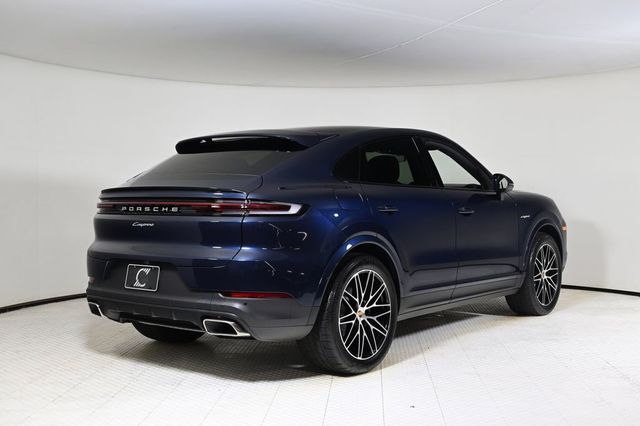 2026 Porsche Cayenne E-Hybrid Coupe AWD - 22944995 - 6