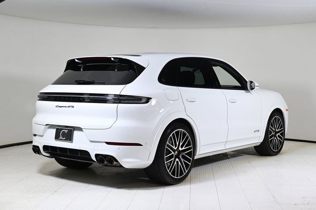 2026 Porsche Cayenne GTS AWD - 22945010 - 6