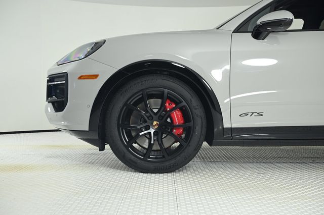 2026 Porsche Cayenne GTS AWD - 22955937 - 28
