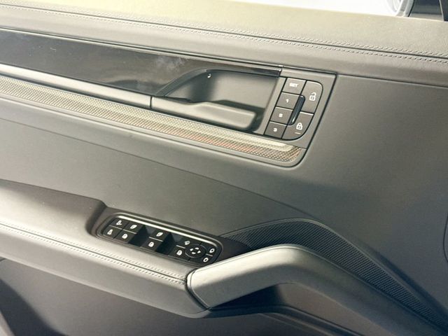 2026 Porsche Cayenne GTS AWD - 23040643 - 22