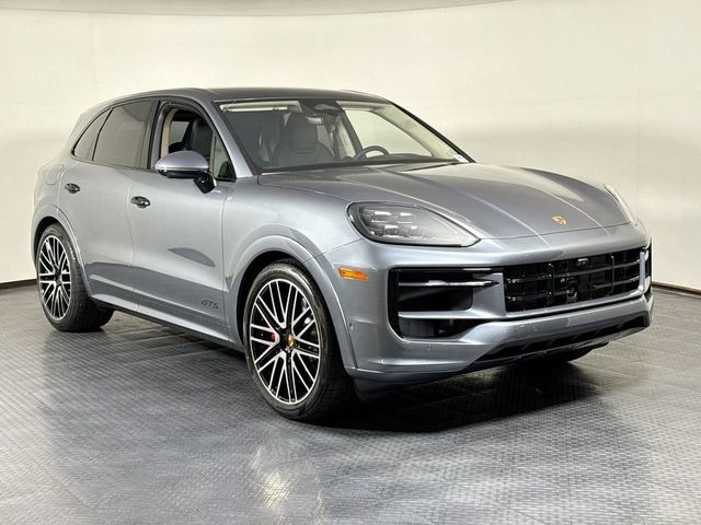 2026 Porsche Cayenne GTS AWD - 23040643 - 8