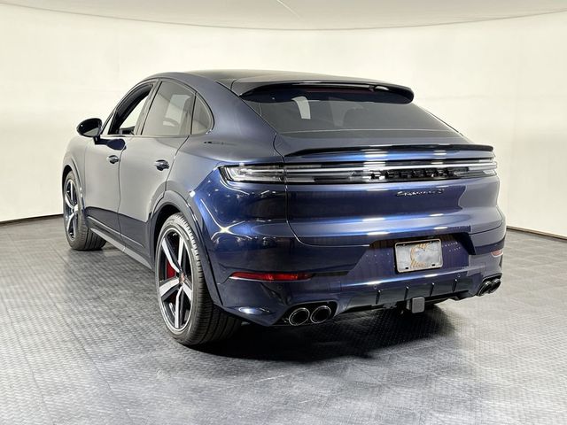 2026 Porsche Cayenne GTS Coupe AWD - 23010157 - 2