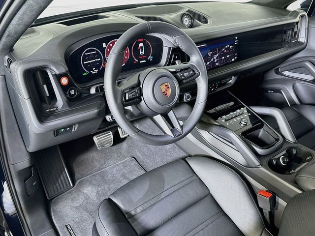 2026 Porsche Cayenne GTS Coupe AWD - 23010157 - 3