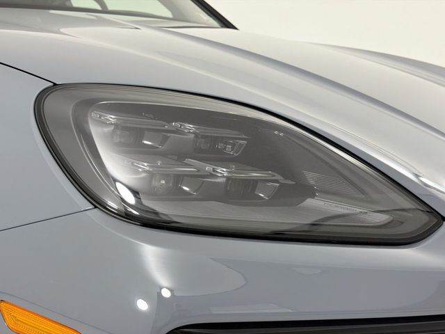 2026 Porsche Cayenne S AWD - 23067575 - 31