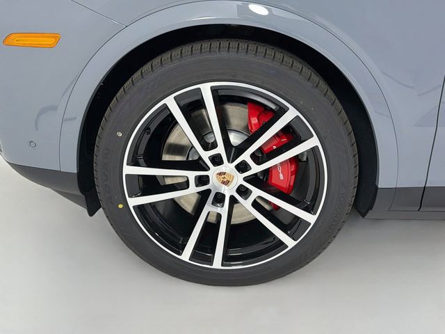 2026 Porsche Cayenne S AWD - 23067575 - 33