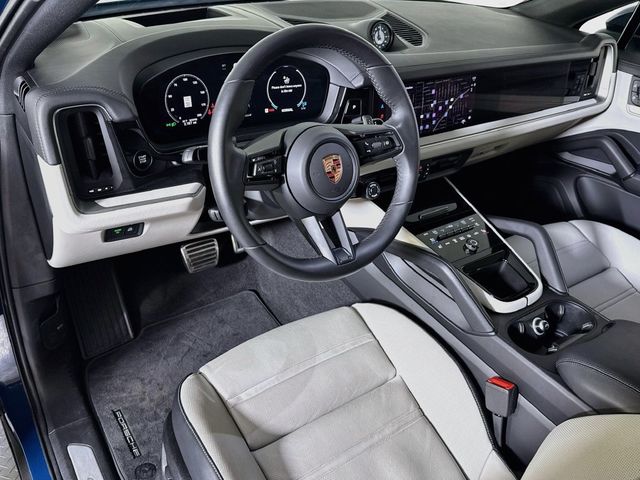2026 Porsche Cayenne S Coupe AWD - 23084594 - 3