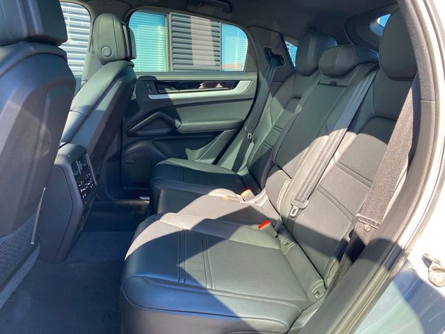 2026 Porsche Cayenne S Coupe AWD - 22932921 - 15