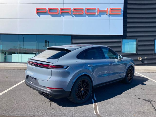 2026 Porsche Cayenne S Coupe AWD - 22932921 - 28