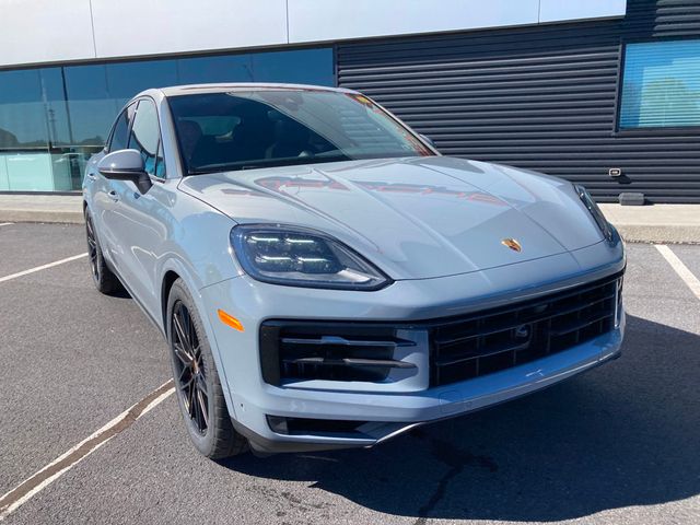2026 Porsche Cayenne S Coupe AWD - 22932921 - 30