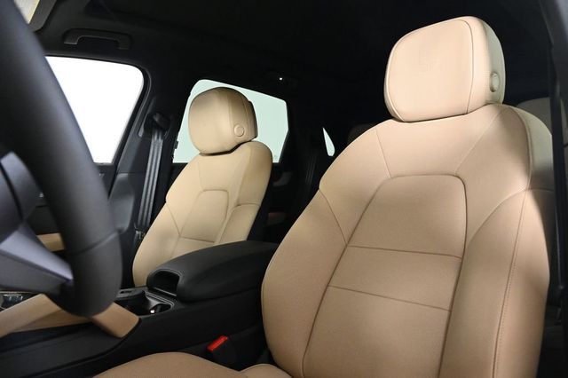 2026 Porsche Cayenne S E-Hybrid AWD - 22945005 - 4