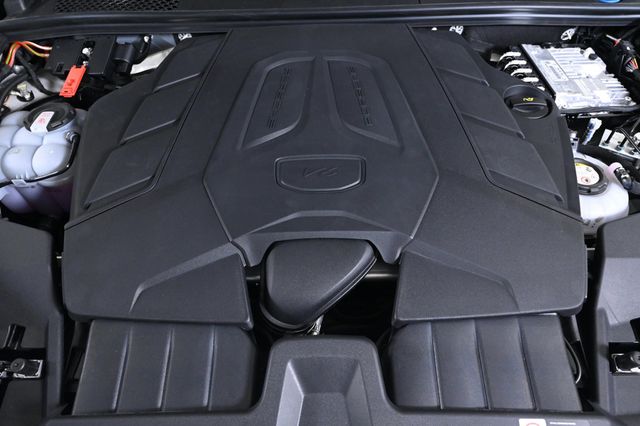 2026 Porsche Cayenne S E-Hybrid AWD - 22972743 - 24