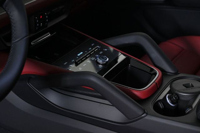 2026 Porsche Cayenne S E-Hybrid AWD - 23033813 - 19