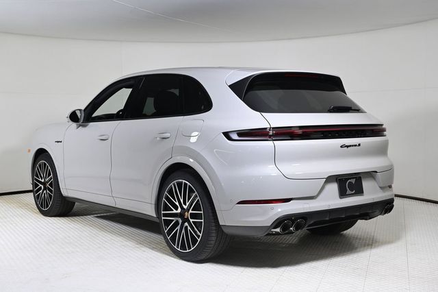 2026 Porsche Cayenne S E-Hybrid AWD - 23033813 - 2