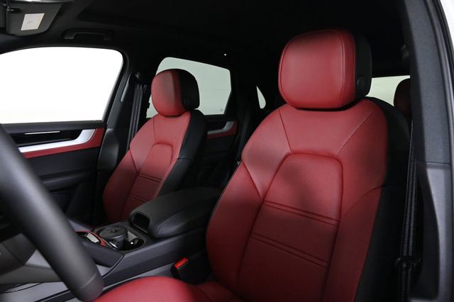 2026 Porsche Cayenne S E-Hybrid AWD - 23033813 - 4