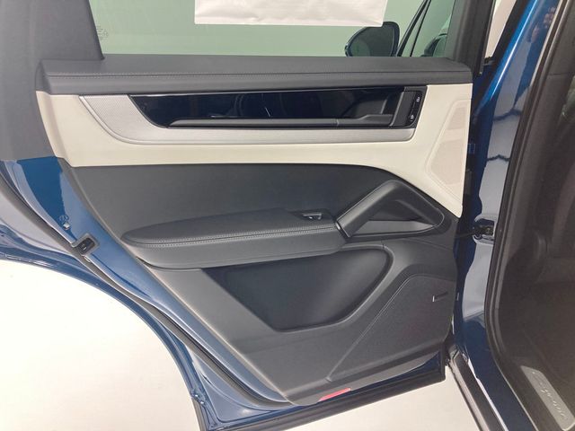 2026 Porsche Cayenne S E-Hybrid AWD - 22967106 - 15