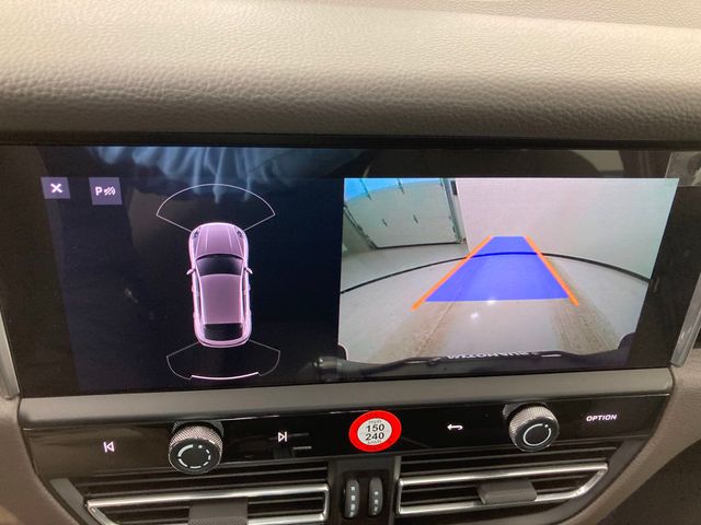 2026 Porsche Macan  - 22979693 - 9