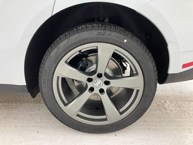 2026 Porsche Macan  - 22979693 - 27