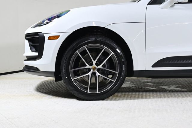2026 Porsche Macan AWD - 22944972 - 25