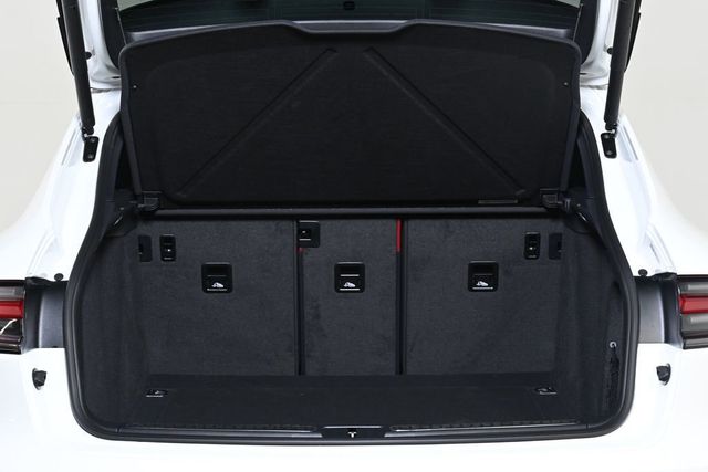 2026 Porsche Macan AWD - 22944983 - 25