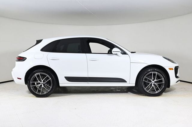 2026 Porsche Macan AWD - 22944983 - 7