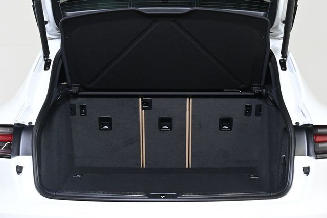 2026 Porsche Macan AWD - 22944987 - 24