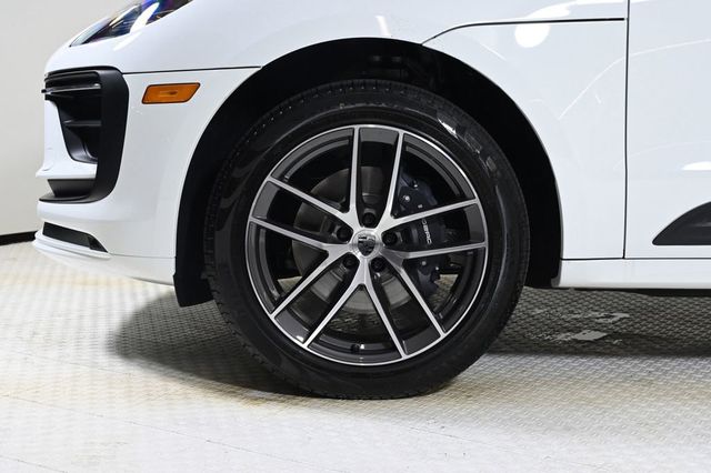 2026 Porsche Macan AWD - 22944987 - 26