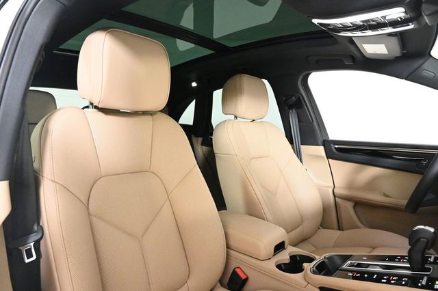 2026 Porsche Macan AWD - 22944989 - 16