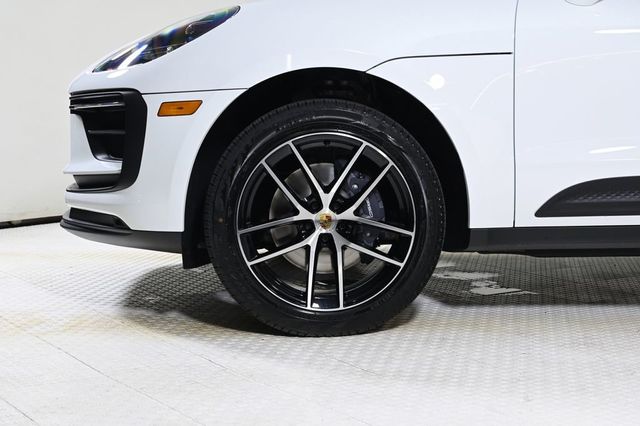 2026 Porsche Macan AWD - 22944989 - 25