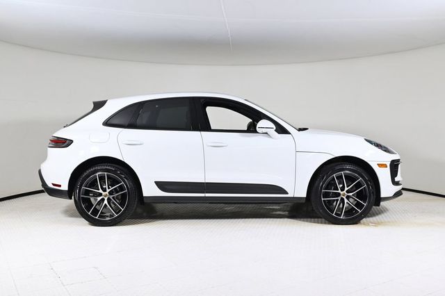 2026 Porsche Macan AWD - 22944989 - 7
