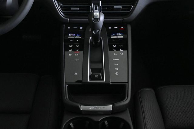 2026 Porsche Macan AWD - 22944992 - 14