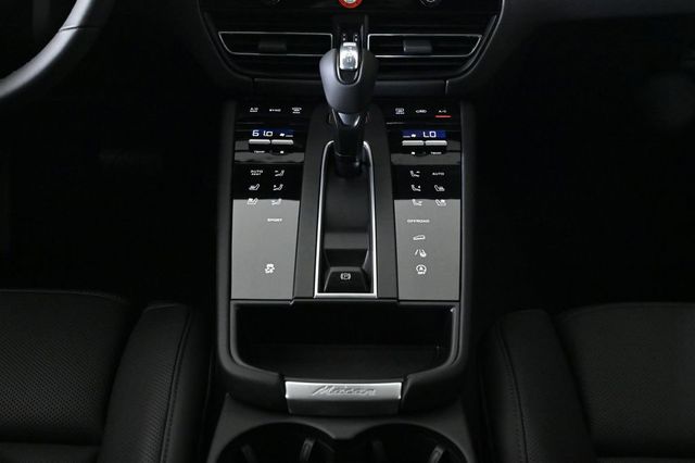 2026 Porsche Macan AWD - 22945011 - 14