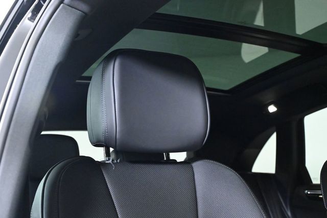 2026 Porsche Macan AWD - 22945011 - 19