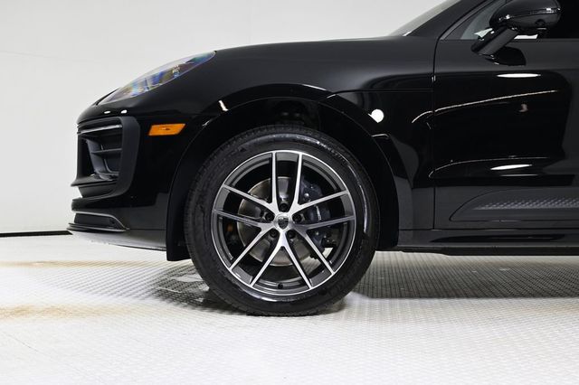 2026 Porsche Macan AWD - 22945011 - 28