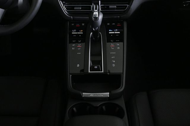2026 Porsche Macan AWD - 22949941 - 14