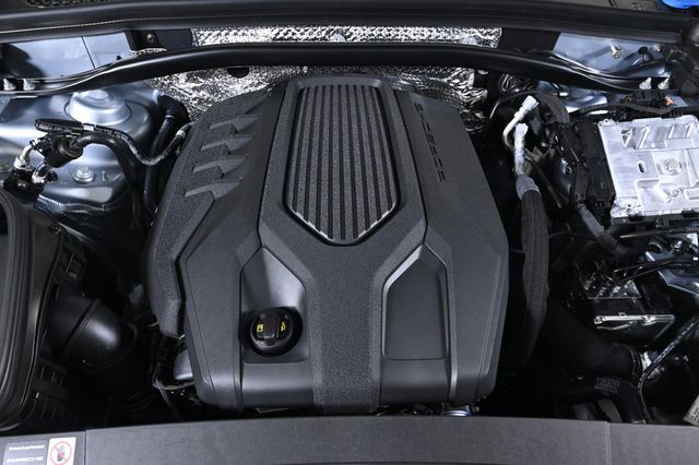 2026 Porsche Macan AWD - 22949941 - 24