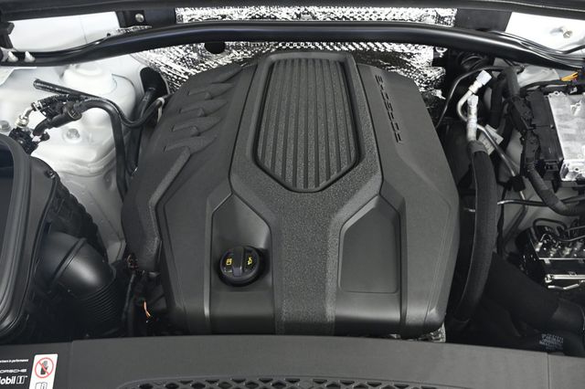 2026 Porsche Macan AWD - 22954843 - 26