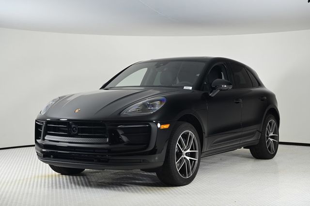 2026 Porsche Macan AWD - 22955935 - 0