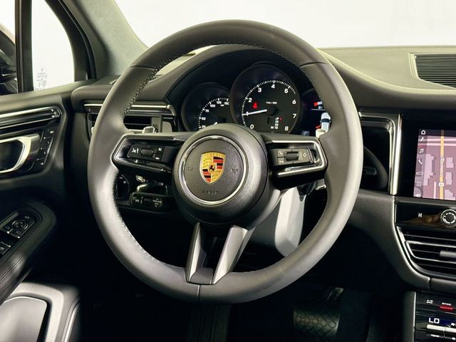 2026 Porsche Macan AWD - 23057410 - 11