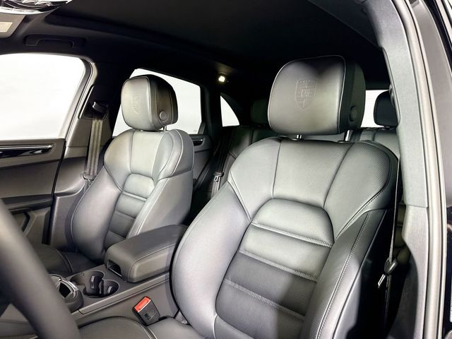 2026 Porsche Macan AWD - 23057410 - 4
