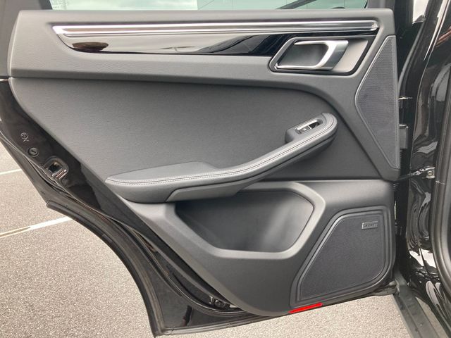 2026 Porsche Macan AWD - 22931646 - 13