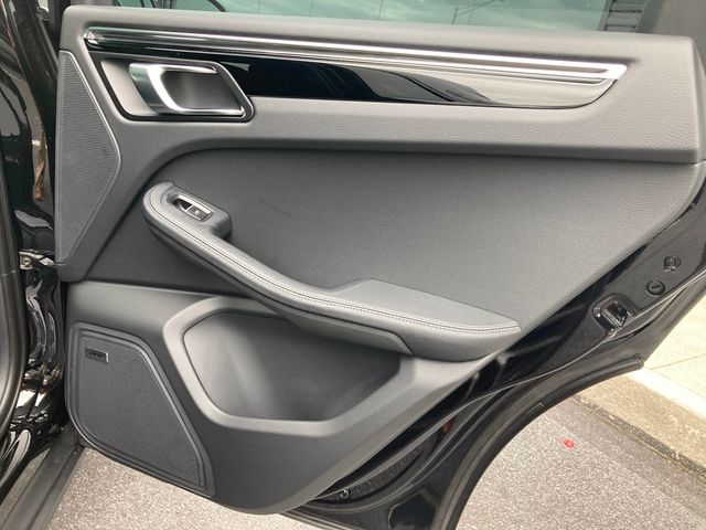 2026 Porsche Macan AWD - 22931646 - 16