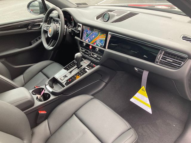 2026 Porsche Macan AWD - 22931646 - 18