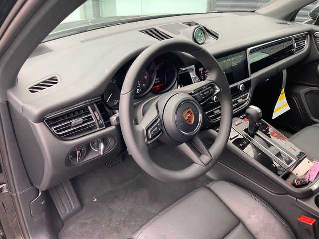 2026 Porsche Macan AWD - 22931646 - 3