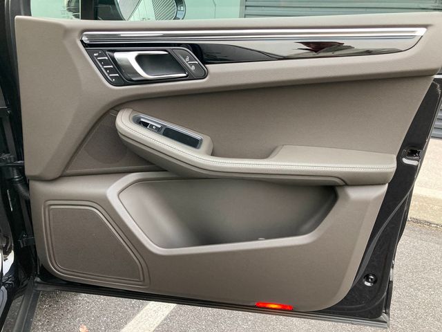 2026 Porsche Macan AWD - 22950023 - 17